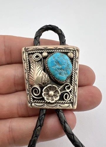 VTG WD NAVAJO STERLING SILVER SLEEPING BEAUTY TURQUOISE STAMPED BOLO TIE 1.5" (1 of 2)