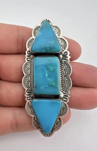VTG NAVAJO STERLING SILVER TRIANGLE SHAPED FOX TURQUOISE STAMPED PENDANT 3 1/8": VTG NAVAJO STERLING SILVER TRIANGLE SHAPED FOX TURQUOISE STAMPED PENDANT 3 1/8" Vtg Navajo Sterling Silver Triangle Shaped Fox Turquoise Stamped Pin Pendant 3 1/8" Size: 3 1/8" Tall by 1 1/4" Wide Wei