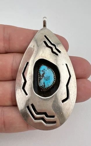 VTG NAVAJO STERLING SILVER KINGMAN TURQUOISE STAMPED SHADOWBOX PENDANT 2 7/8" (1 of 2)