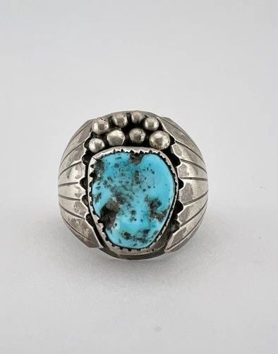VTG NAVAJO STERLING SILVER SLEEPING BEAUTY TURQUOISE STAMPED MEN'S RING 18.6G: VTG NAVAJO STERLING SILVER SLEEPING BEAUTY TURQUOISE STAMPED MEN'S RING 18.6G Vtg Navajo Sterling Silver Sleeping Beauty Turquoise Stamped Men's Ring 18.6g Ring Size: 11- Can Be Resized Weight is 18.6
