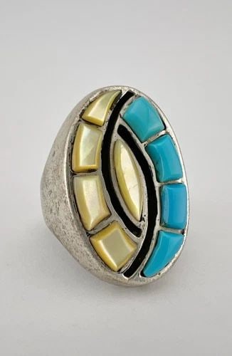 VTG ZUNI STERLING SILVER TURQUOISE MOTHER OF PEARL 3D INLAY INGOT MENS RING 23G: VTG ZUNI STERLING SILVER TURQUOISE MOTHER OF PEARL 3D INLAY INGOT MENS RING 23G Vtg Zuni Sterling Silver Turquoise Mother Of Pearl 3D Inlay Ingot Men's Ring 23g Size: 10.75 - Can Be re Sized Weight is