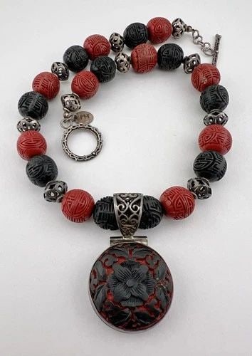 DESIGNER CHINESE STERLING SILVER CINNABAR RED & BLACK CARVED FLORAL NECKLACE (1 of 2)