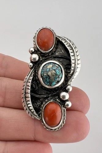 VTG NAVAJO STERLING SILVER MORENCI TURQUOISE & CORAL CLUSTER STAMPED RING 2.25": VTG NAVAJO STERLING SILVER MORENCI TURQUOISE & CORAL CLUSTER STAMPED RING 2.25" Vtg Navajo Sterling Silver Morenci Turquoise & Coral Cluster Stamped Ring 2.25" Ring Size: 10.5 - Can Be Resized Weight 