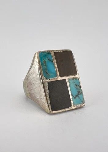 VTG ZUNI INGOT STERLING SILVER TURQUOISE & IRONWOOD FLUSH SQUARE MENS RING 18.6G: Vtg Zuni INGOT Sterling Silver Turquoise & Ironwood Flush Square Mens Ring 18.6g Size: 10 - Can Be re Sized Weight is 18.6 Grams on my scale Metal: Sterling Silver Ring is 1" Tall In the Center Amazin