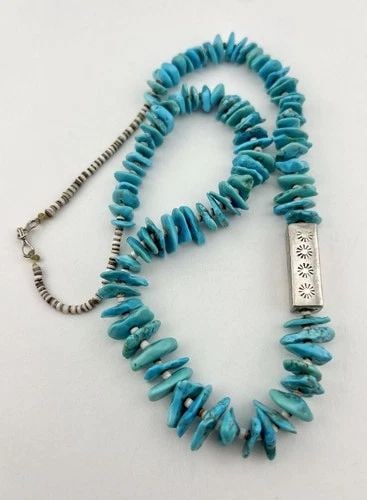 SANTO DOMINGO KEWA BLUE TURQUOISE OLIVE SHELL BENCH BEAD HEISHI NECKLACE 22.25": SANTO DOMINGO KEWA BLUE TURQUOISE OLIVE SHELL BENCH BEAD HEISHI NECKLACE 22.25" Vtg Santo Domingo Kewa Blue Turquoise Olive Shell Bench Bead Heishi Necklace 22.25" The Turquoise Stones are From 8mm to