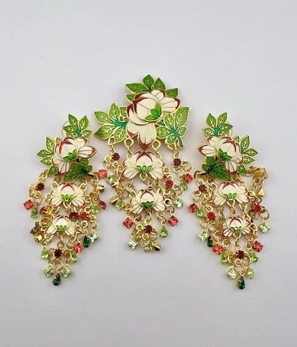 LUNCH AT THE RITZ LOTUS BLOSSOM FLOWER LEAF DANGLE POST EARRINGS PIN PENDANT SET (1 of 2)