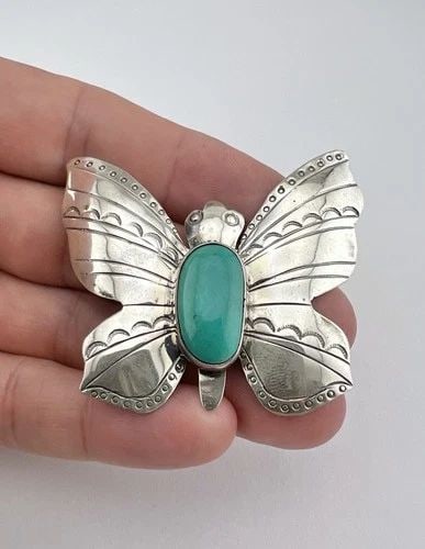 TOM WILLETO NAVAJO STERLING SILVER TURQUOISE STAMPED BUTTERFLY BROOCH PIN 2 1/8" (1 of 2)