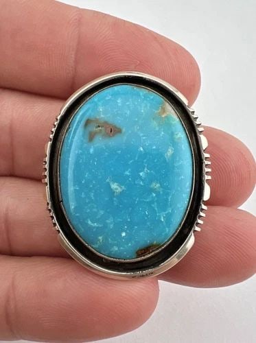 VINTAGE NAVAJO STERLING SILVER BLUE GEM TURQUOISE SHADOWBOX PIN PENDANT: VINTAGE NAVAJO STERLING SILVER BLUE GEM TURQUOISE SHADOWBOX PIN PENDANT Vintage Navajo Sterling Silver Blue Gem Turquoise Shadowbox Pin Pendant Size: 1 3/8" Tall & 1 1/8" Wide Weight is 10.0 Grams on 