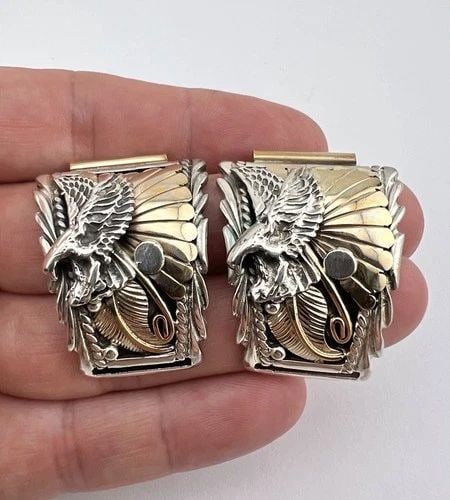 VTG RB NAVAJO STERLING SILVER GOLD FILLED STAMPED 3D EAGLE MEN'S WATCH TIPS 30G: VTG RB NAVAJO STERLING SILVER GOLD FILLED STAMPED 3D EAGLE MEN'S WATCH TIPS 30G Vtg RB Navajo Sterling Silver Gold Filled Stamped 3D Eagle Men's Watch Tips 30g Weight 30.0 Grams on my scale Size: 1 1/