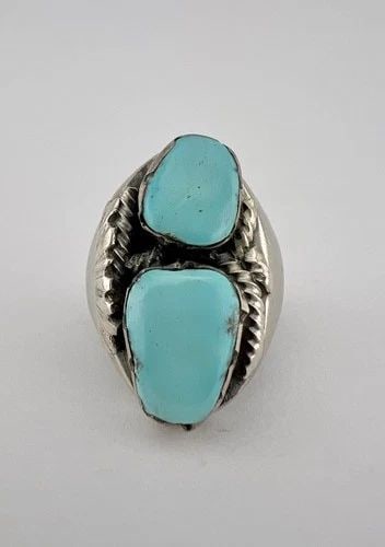 VTG ZUNI INGOT STERLING SILVER NATURAL SLEEPING BEAUTY TURQUOISE MENS RING 17.5G: VTG ZUNI INGOT STERLING SILVER NATURAL SLEEPING BEAUTY TURQUOISE MENS RING 17.5G Vtg Zuni Ingot Sterling Silver Natural Sleeping Beauty Turquoise Men's Ring 17.5g Size: 10.0 - Can Be Resized Weight is