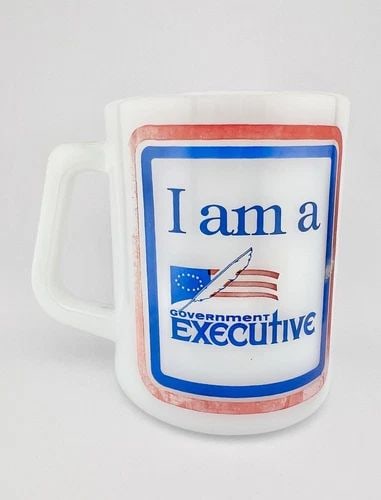 RARE VINTAGE FEDERAL MUG MILK GLASS " I AM A GOVERNMENT EXECUTIVE" D HANDLE: RARE VINTAGE FEDERAL MUG MILK GLASS " I AM A GOVERNMENT EXECUTIVE" D HANDLE RARE Vintage Federal Mug Milk Glass " I Am A Government Executive" D Handle Size: 3 7/8" Tall By 3" Wide & 4 1/2" From The F