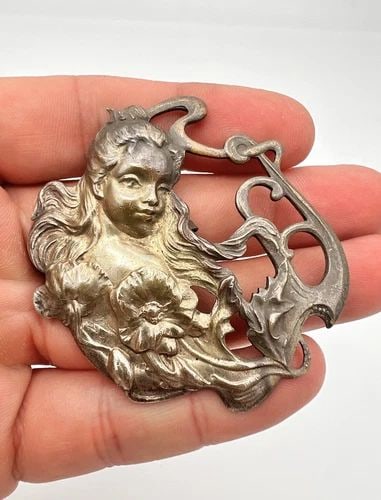 ANTIQUE ART NOUVEAU STERLING SILVER FLOWER & WOMEN REPOUSSE PIN BROOCH 2 3/8" (1 of 2)