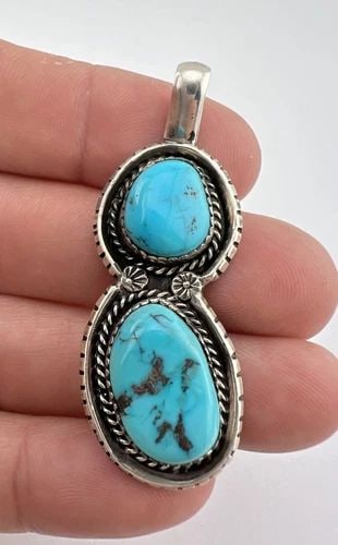 VTG TOM WILLETO NAVAJO STERLING SILVER SLEEPING BEAUTY TURQUOISE PENDANT 2 1/8" (1 of 2)