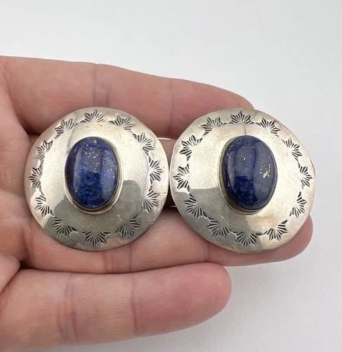 VTG NAVAJO STERLING SILVER BLUE LAPIS LAZULI STAMPED ROUND POST EARRINGS 1.5": VTG NAVAJO STERLING SILVER BLUE LAPIS LAZULI STAMPED ROUND POST EARRINGS 1.5" Vtg Navajo Sterling Silver Blue Lapis Lazuli Stamped Round Post Earrings 1.5" Size: 1 1/2" Tall and Wide Weight is 14.9 Gr