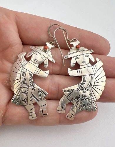 VTG NAVAJO STERLING SILVER RED CORAL STAMPED KACHINA DANGLE POST EARRINGS 2 5/8": VTG NAVAJO STERLING SILVER RED CORAL STAMPED KACHINA DANGLE POST EARRINGS 2 5/8" Vtg Navajo Sterling Silver Red Coral Stamped Kachina Dangle Post Earrings 2 5/8" Size: 2 5/8" Tall With Dangle & 1 1/4"