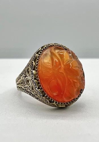 ANTIQUE CHINESE EXPORT SILVER ORNATE CARVED FLOWER CARNELIAN ADJUSTABLE RING (1 of 2)