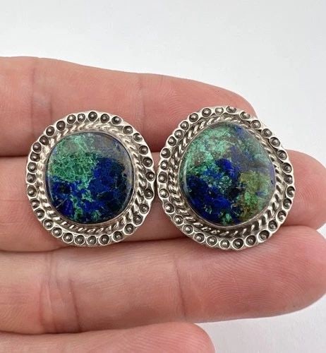 VINTAGE BILLIE EAGLE NAVAJO STERLING SILVER NATURAL AZURITE ROUND POST EARRINGS: VINTAGE BILLIE EAGLE NAVAJO STERLING SILVER NATURAL AZURITE ROUND POST EARRINGS Vintage Billie Eagle Navajo Sterling Silver Natural Azurite Round Post Earrings Size: 1 1/8" Tall & 1" Wide Weight is 12