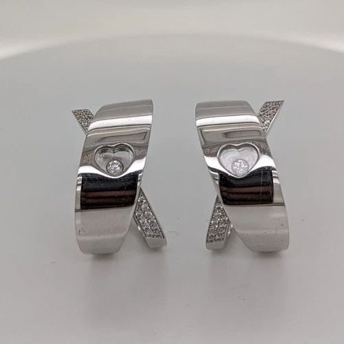 CHOPARD 18K WHITE GOLD HAPPY HEART WITH FLOATING DIAMOND EARRINGS BOX PAPER: CHOPARD 18K WHITE GOLD HAPPY HEART WITH FLOATING DIAMOND EARRINGS BOX PAPER Chopard 18K White Gold Happy Heart with Floating Diamonds Hoop Estate Earrings SKU - 84/3202-20 Serial #9891069 Total Weight