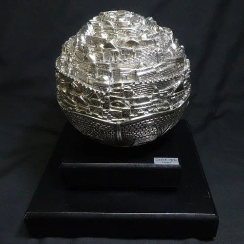 ZADOK ARTS STERLING SILVER CLAD JERUSALEM CITY GLOBE SCULPTURE STAND 8.5" (1 of 2)