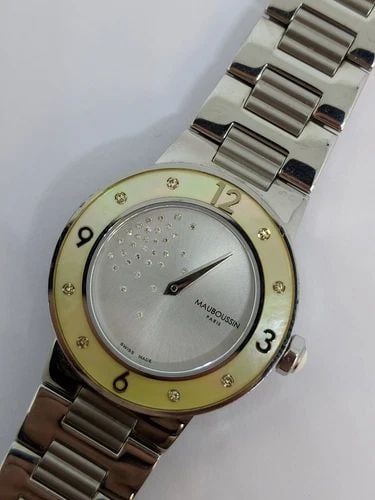 MAUBOUSSIN CLASSIC AMOUR LE JOUR SE LEVE STAINLESS STEEL QUARTZ WATCH - 31MM: MAUBOUSSIN CLASSIC AMOUR LE JOUR SE LEVE STAINLESS STEEL QUARTZ WATCH - 31MM Mauboussin Amour Le Jour Se Leve Classic Stainless Steel Quartz Watch Reference - 9112100 Number - 7519 Case Size - 31mm Br