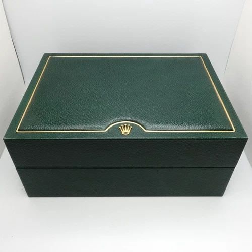 ROLEX GENEVE SUISSE GREEN LEATHER & SUEDE WATCH BOX WITH CARD CASE: ROLEX GENEVE SUISSE GREEN LEATHER & SUEDE WATCH BOX WITH CARD CASE Vintage Montress Rolex S.A Geneve Suisse Leather & Suede Watch Box For Watch - Reference 18238 Ref. # 70.00.71 Height - 3.25" Length 