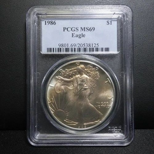 1986 AMERICAN EAGLE 1 OZ SILVER DOLLAR PCGS MS69 (1 of 2)