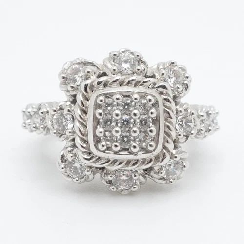 JUDITH RIPKA STERLING SILVER PAVE CLEAR CUBIC ZIRCONIA FLOWER RING SIZE 6.25: JUDITH RIPKA STERLING SILVER PAVE CLEAR CUBIC ZIRCONIA FLOWER RING SIZE 6.25 Judith Ripka Sterling Silver Pave Clear Cubic Zirconia Flower Cocktail Ring Size - 6.25 Band Width - 3mm Height - 15mm Tota