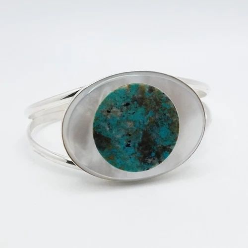 JAY KING DTR STERLING SILVER TURQUOISE PEARL INLAY EYE CUFF BRACELET 6.75" WRIST: JAY KING DTR STERLING SILVER TURQUOISE PEARL INLAY EYE CUFF BRACELET 6.75" WRIST Jay King Desert Rose Trading Company Signed DTR Sterling Silver Turquoise & Mother of Pearl Inlay Evil Eye Cuff Bracele