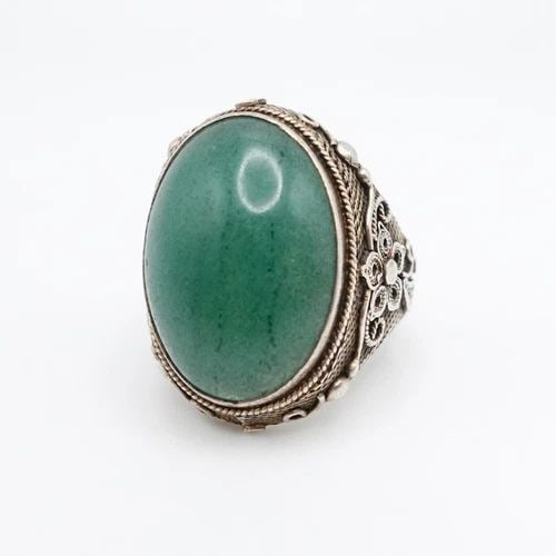 STERLING SILVER GREEN GEMSTONE FILIGREE FLOWER CABOCHON RING - SIZE 6.5: STERLING SILVER GREEN GEMSTONE FILIGREE FLOWER CABOCHON RING - SIZE 6.5 Sterling Silver Green Gemstone Filigree Flower Cabochon Ring Size - 6.5 Band Width - 4mm Dimension - 21mm x 15mm Total Weight -
