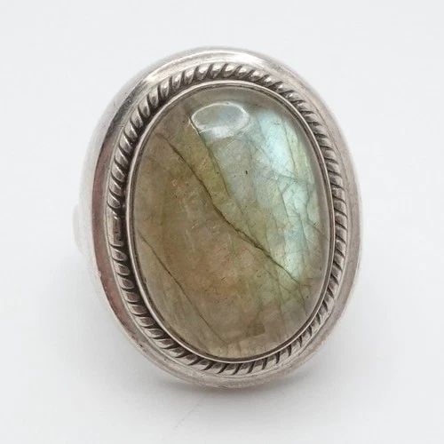 STERLING SILVER CABOCHON LABRADORITE GEMSTONE DOME RING SIZE 9.25: STERLING SILVER CABOCHON LABRADORITE GEMSTONE DOME RING SIZE 9.25 Sterling Silver Labradorite Gemstone Dome Ring Size - 9.25 Band Width - 3.5mm Gemstone Size - 19mm x 15mm Total Weight - 14.4 Grams