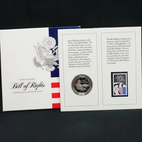 1993 S U.S MINT BILL OF RIGHTS PROOF SILVER HALF DOLLAR COIN & STAMP SET COA OGP: 1993 S U.S MINT BILL OF RIGHTS PROOF SILVER HALF DOLLAR COIN & STAMP SET COA OGP 1993 S U.S Mint Bill of Rights Proof Silver Half Dollar Coin & Stamp Set COA OGP Included