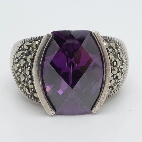 STERLING SILVER FACETED AMETHYST & MARCASITE PAVE RING 8.5 (1 of 2)