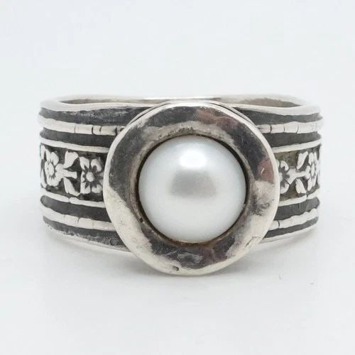 STERLING SILVER ISRAEL 6.5MM WHITE PEARL FLOWER BAND RING SIZE 8 (1 of 2)
