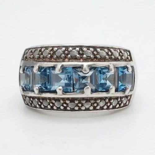 STERLING SILVER SQUARE BLUE TOPAZ BAND RING SIZE 7.5 (1 of 2)