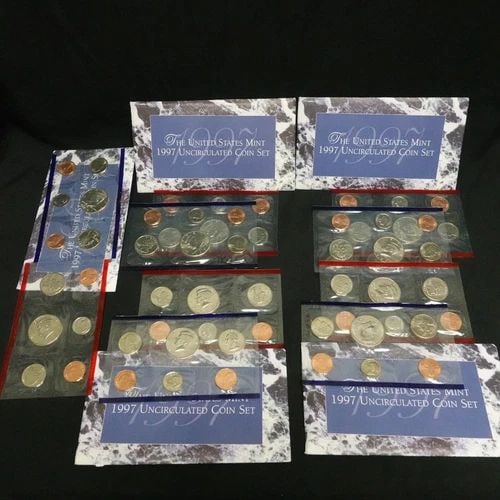 1997 P &D U.S MINT UNCIRCULATED COIN SET OGP COA (1 of 2)