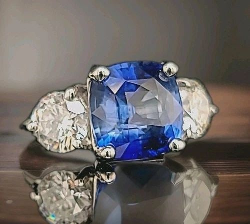 VINTAGE PLATINUM ENGAGEMENT RING 4.16CT CUSHION SHAPE BLUE SAPPHIRE GIA CERT: VINTAGE PLATINUM ENGAGEMENT RING 4.16CT CUSHION SHAPE BLUE SAPPHIRE GIA CERT GORGEOUS vintage platinum engagement ring natural blue ceylon sapphire in cushion shape GIA cert Center natural ceylon blue