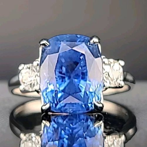 VINTAGE PLATINUM ENGAGEMENT RING 5.54CT. NATURAL CUSHION BLUE SAPPHIRE GIA CERT: VINTAGE PLATINUM ENGAGEMENT RING 5.54CT. NATURAL CUSHION BLUE SAPPHIRE GIA CERT Gorgeous Vintage platinum engagement Sapphire ring. center natural sapphire in cushion shape weight 5.54ct. Size 10.2x8.