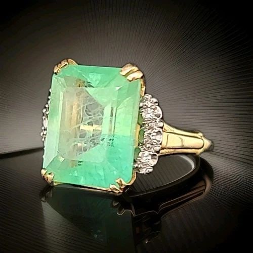 VINTAGE 14K YELLOW GOLD ENGAGEMENT 16.95CT. NATURAL GREEN COLOMBIA EMERALD (1 of 2)