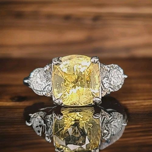 VINTAGE 14K WHITE GOLD RING 4.07CT NATURAL CUSHION YELLOW SAPPHIRE GIA CERT: VINTAGE 14K WHITE GOLD RING 4.07CT NATURAL CUSHION YELLOW SAPPHIRE GIA CERT GORGEOUS vintage 14k white gold engagement ring natural yellow sapphire in cushion shape GIA cert. Center natural yellow sap