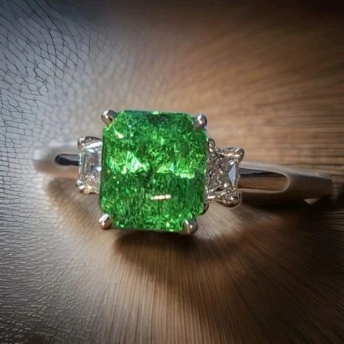 VINTAGE PLATINUM ENGAGEMENT RING 3.54CT. NATURAL GREEN TSAVORITE RADIANT CUT GIA: VINTAGE PLATINUM ENGAGEMENT RING 3.54CT. NATURAL GREEN TSAVORITE RADIANT CUT GIA Gorgeous classic elegant vintage platinum ring natural green tsavorite. Center natural untreated green garnet tsavorite