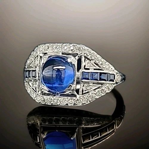 VINTAGE 14K WHITE GOLD ENGAGEMENT RING 2.48CT.NATURAL SAPPHIRE ROUND CABOCHON: VINTAGE 14K WHITE GOLD ENGAGEMENT RING 2.48CT.NATURAL SAPPHIRE ROUND CABOCHON Gorgeous 14k white gold Engagement ring filigree art deco natural blue sapphire Round cabochon circ 1920's center set natu