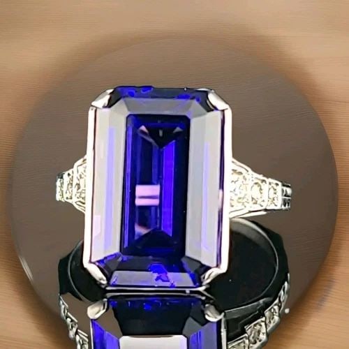 VINTAGE 14K WHITE GOLD ENGAGEMENT RING 8.02CT. LAB GROWN VIOLET BLUE TANZANITE (1 of 2)