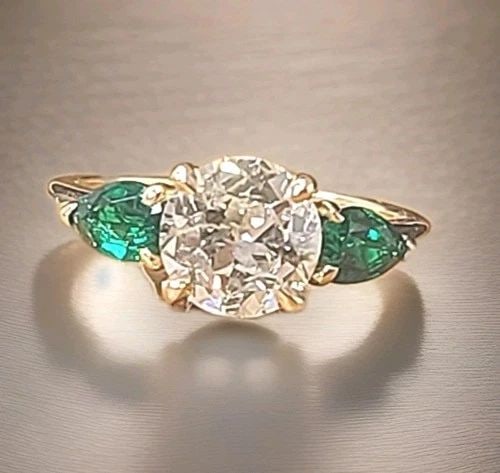 14K YELLOW GOLD VINTAGE ENGAGEMENT RING 1.92CT.LAB-GROWN OLD EURO DIAMOND: 14K YELLOW GOLD VINTAGE ENGAGEMENT RING 1.92CT.LAB-GROWN OLD EURO DIAMOND This beautiful vintage engagement ring is crafted in solid 14K yellow gold and features a stunning lab-grown Old European roun