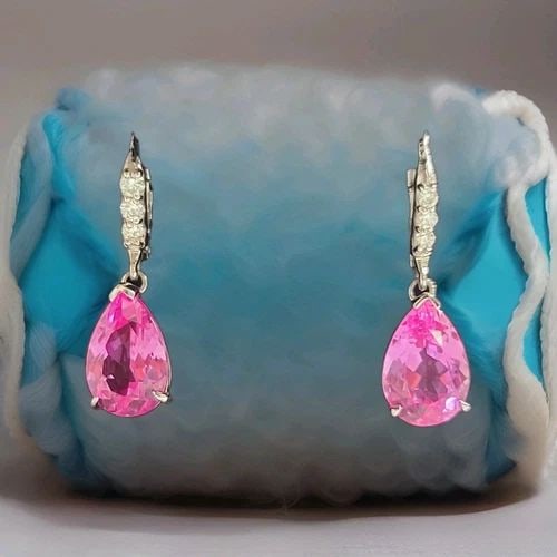14K WHITE GOLD LAB GROWN PINK SAPPHIRE DROP EARRINGS 6.58CT PEAR SHAPE: 14K WHITE GOLD GEM PINK SAPPHIRE EARRINGS 6.58CT PEAR SHAPE Gorgeous 14k white gold earrings 6.58ct total weight lab grown pink sapphire in pear shape ,size 12x9mm Very clean, nice cut,very brilliant 