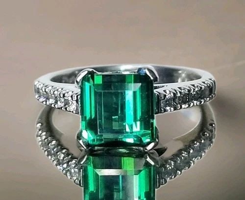 VINTAGE PLATINUM ENGAGEMENT RING 1.96CT. GEM NATURAL GREEN TOURMALINE: VINTAGE PLATINUM ENGAGEMENT RING 1.96CT. GEM NATURAL GREEN TOURMALINE VINTAGE PLATINUM NATURAL GREEN TOURMALINE RING IN EMERALD SQUARE CUT CENTER WEIGHT 1.96 CARAT SIZE 7.2x7.0MM GORGEOUS TOURMALINE A