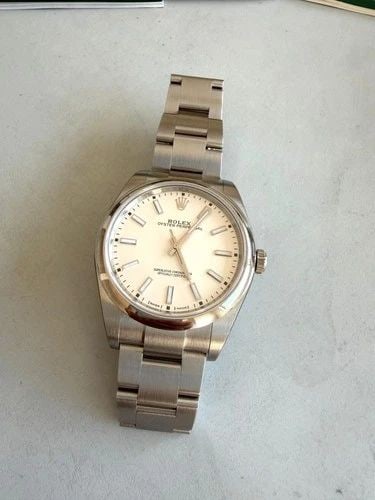 NOS FULL STICKERS 2020 ROLEX OYSTER PERPETUAL 39 MM WHITE DIAL STEEL WATCH (1 of 2)