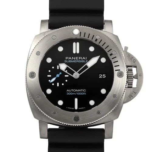 NEW PANERAI SUBMERSIBLE STAINLESS STEEL AUTOMATIC SELF WIND WATCH PAM02305: NEW PANERAI SUBMERSIBLE STAINLESS STEEL AUTOMATIC SELF WIND WATCH Manufacturer Panerai Category Submersible Reference Number PAM02305 Band Color Black Band Type Rubber Box Yes Condition New with tags 