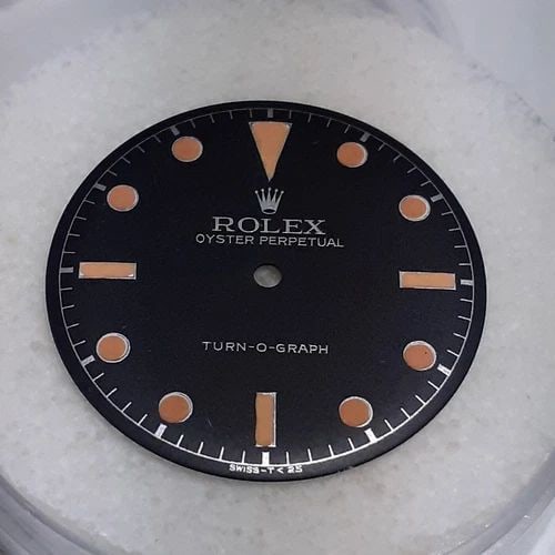 ROLEX DIAL OYSTER PERPETUAL TURN-O-GRAPH 26 MM BLACK DIAL 6202 1950'S: ROLEX DIAL OYSTER PERPETUAL TURN-O-GRAPH 26 MM BLACK DIAL 6202 1950'S Manufacturer Rolex Additional Keywords TURN-O-GRAPH REF 6202 RING CHAPTER SERVICE DIAL Customized No Description no envelopes no h