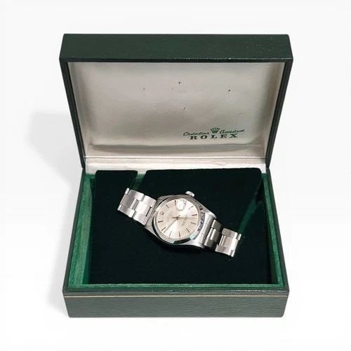 FULL SET 1970 ROLEX DATE 34MM RARE RADIAL DIAL OYSTER STEEL AUTOMATIC WATCH 1500: FULL SET 1970 ROLEX DATE 34MM RARE RADIAL DIAL OYSTER STEEL AUTOMATIC WATCH Manufacturer Rolex Category Mens Date 34mm Subcategory Plastic Crystal Non Quick Reference Number 1500 Additional Keywords V