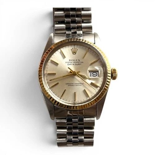 ROLEX DATEJUST 36 MM TWO TONE JUBILEE AUTOMATIC WATCH 16030 CIRCA 1982: ROLEX DATEJUST 36 MM TWO TONE JUBILEE AUTOMATIC WATCH 16030 CIRCA 1982 Manufacturer Rolex Category Mens Datejust 36mm Subcategory Plastic Crystal Quick Set Reference Number 16030 Band Stainless Steel 